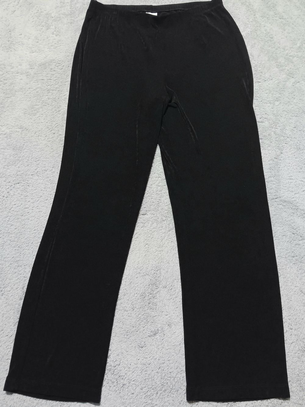 Chicos Travelers Pull On Straight Leg Pants Size 2R US Large Black Slinky Knit
